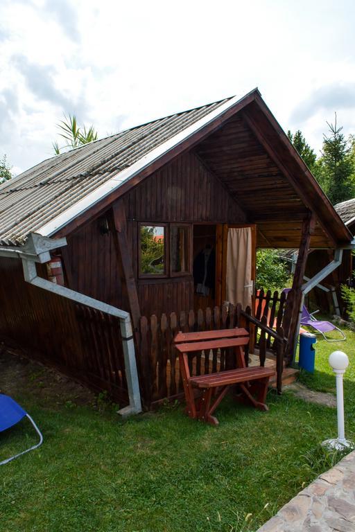 Camping Robinson Country Club Oradea Luaran gambar