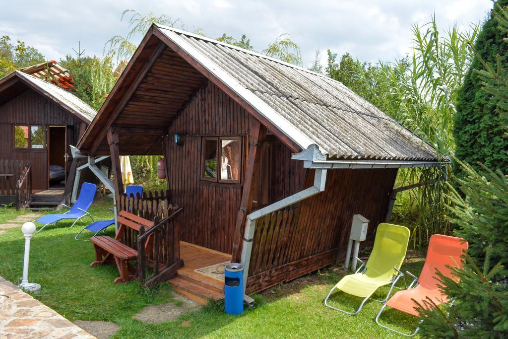 Camping Robinson Country Club Oradea Luaran gambar