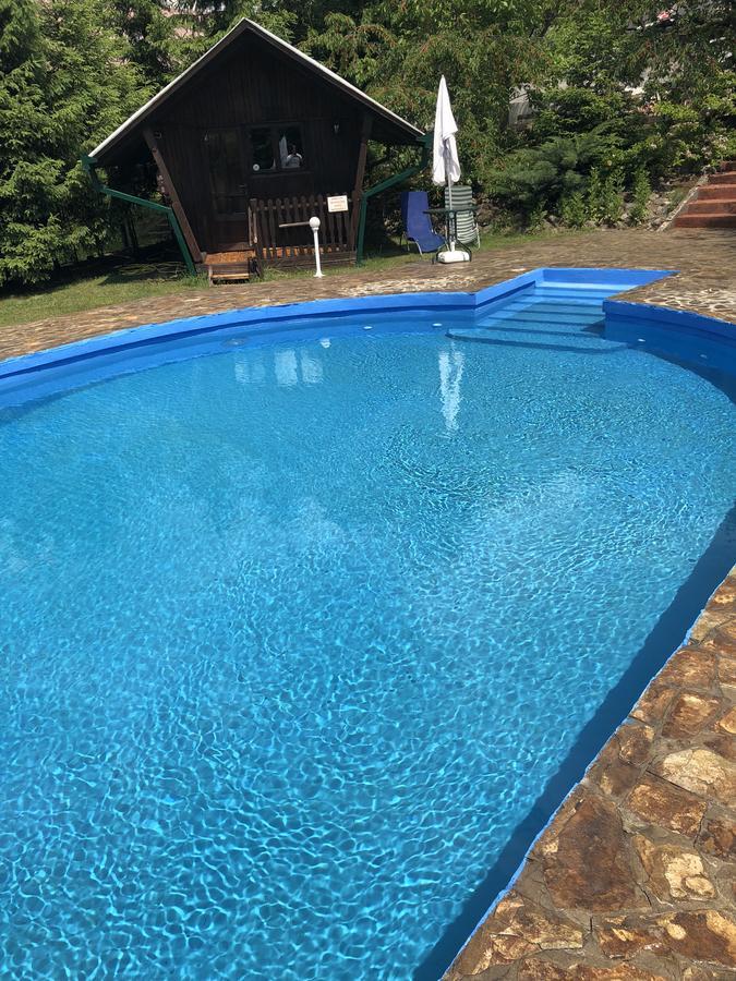 Camping Robinson Country Club Oradea Luaran gambar