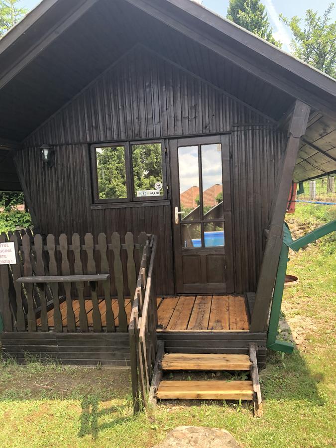 Camping Robinson Country Club Oradea Luaran gambar