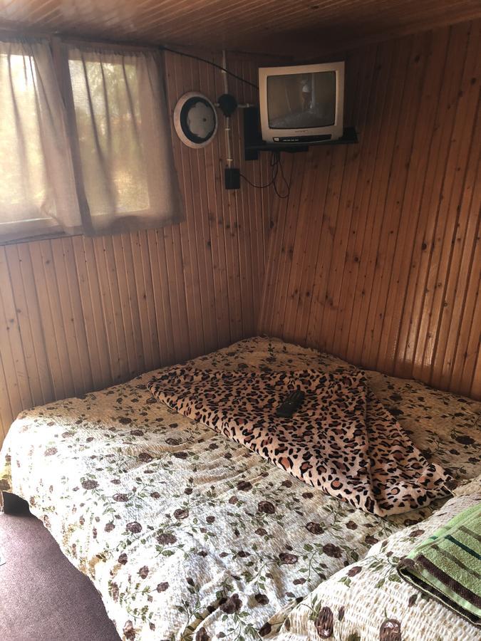 Camping Robinson Country Club Oradea Luaran gambar