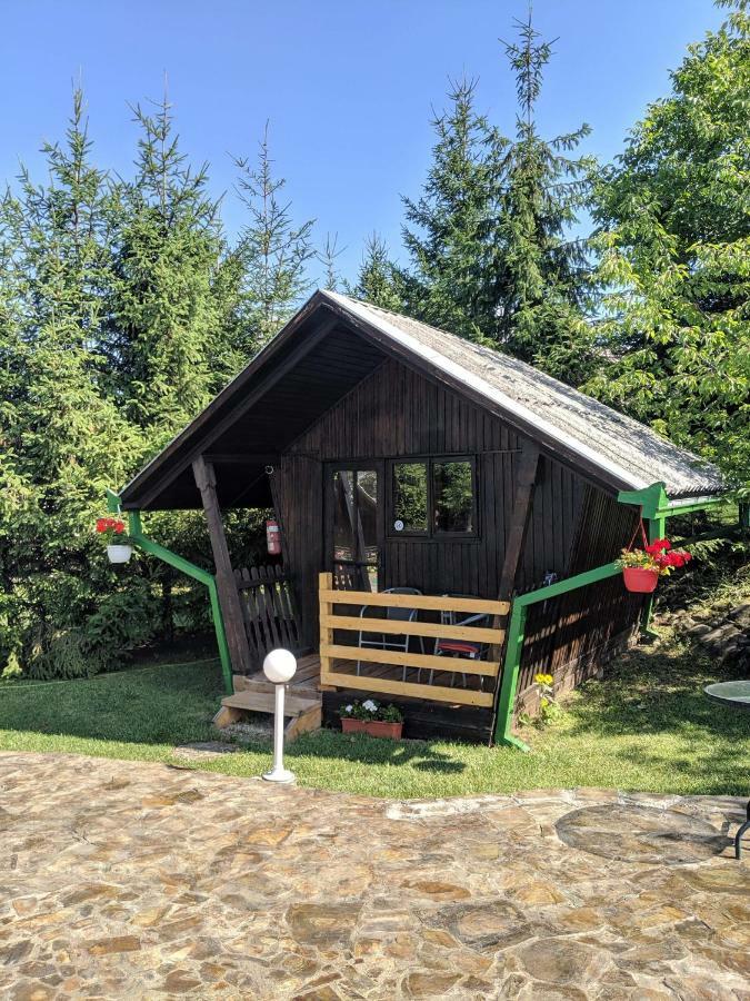 Camping Robinson Country Club Oradea Luaran gambar