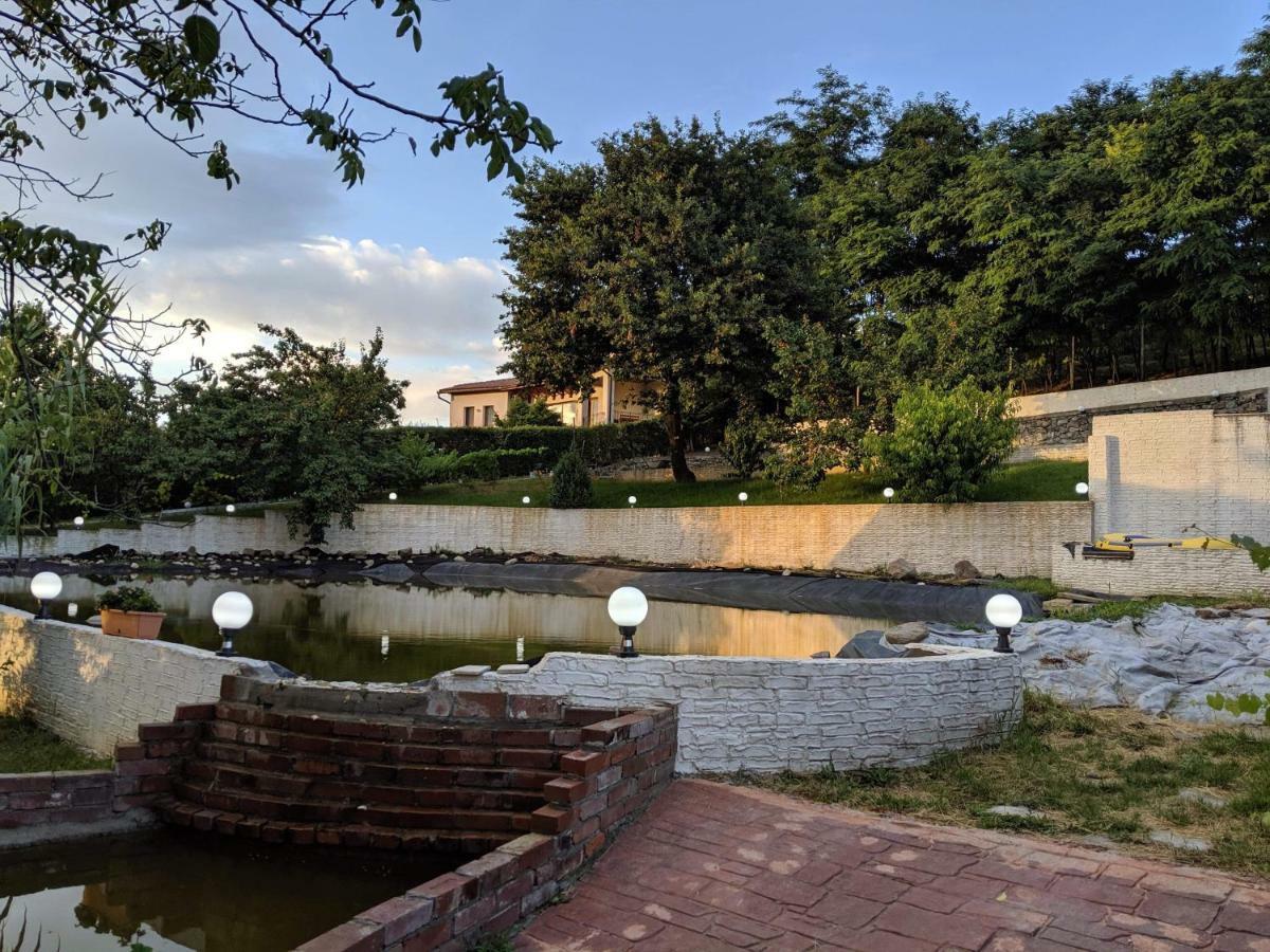 Camping Robinson Country Club Oradea Luaran gambar