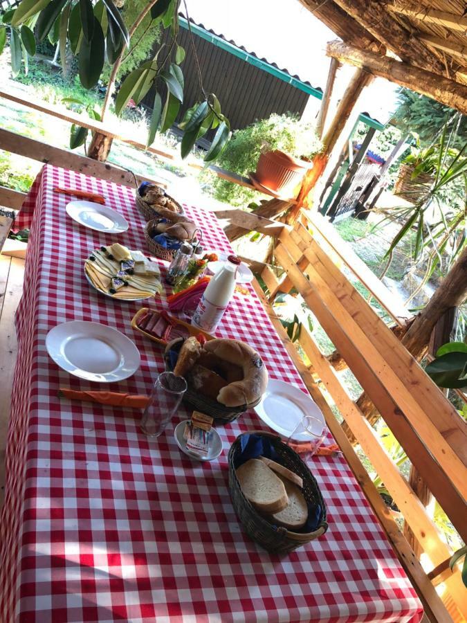 Camping Robinson Country Club Oradea Luaran gambar
